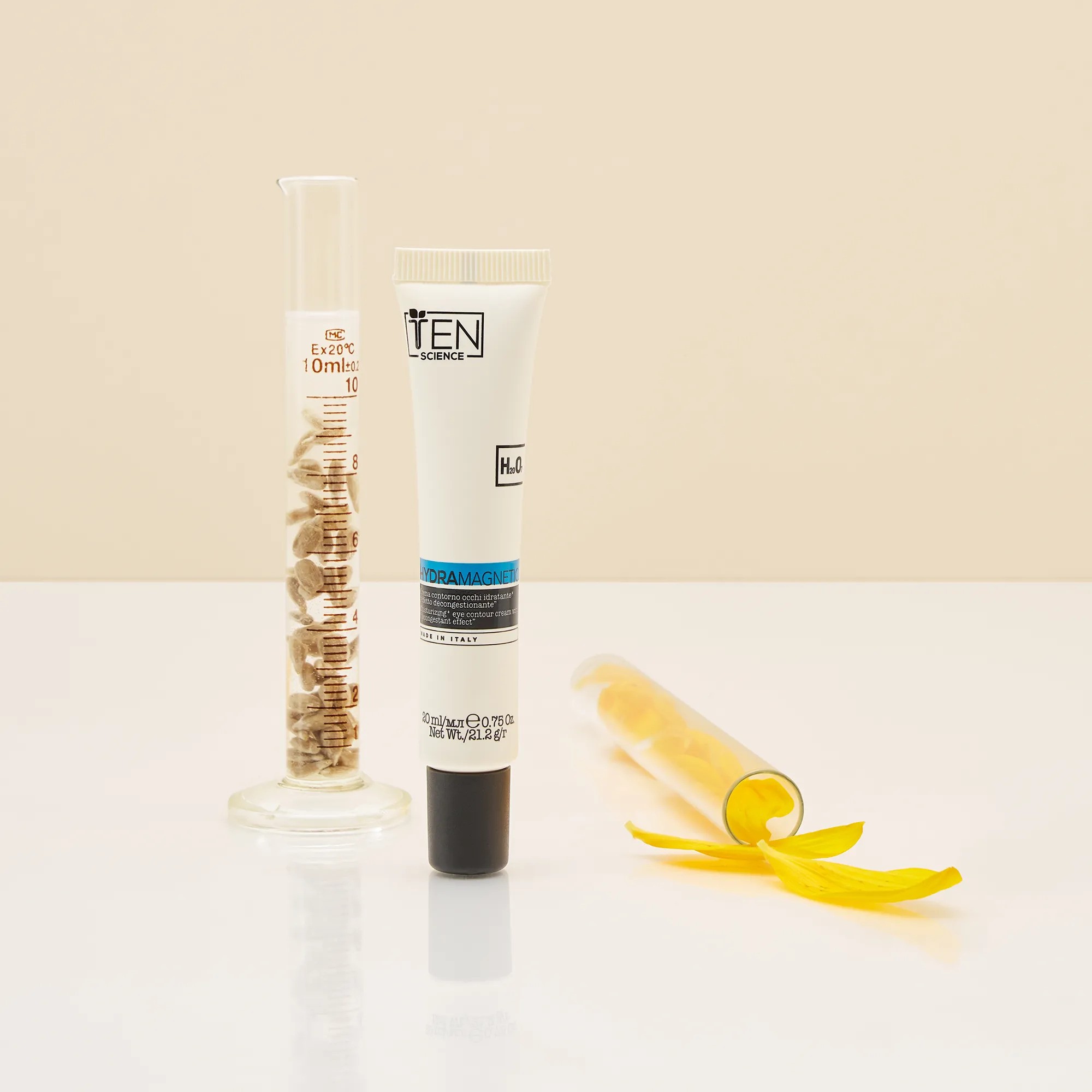 Moisturising Eye Contour Cream with Decongestant Effect